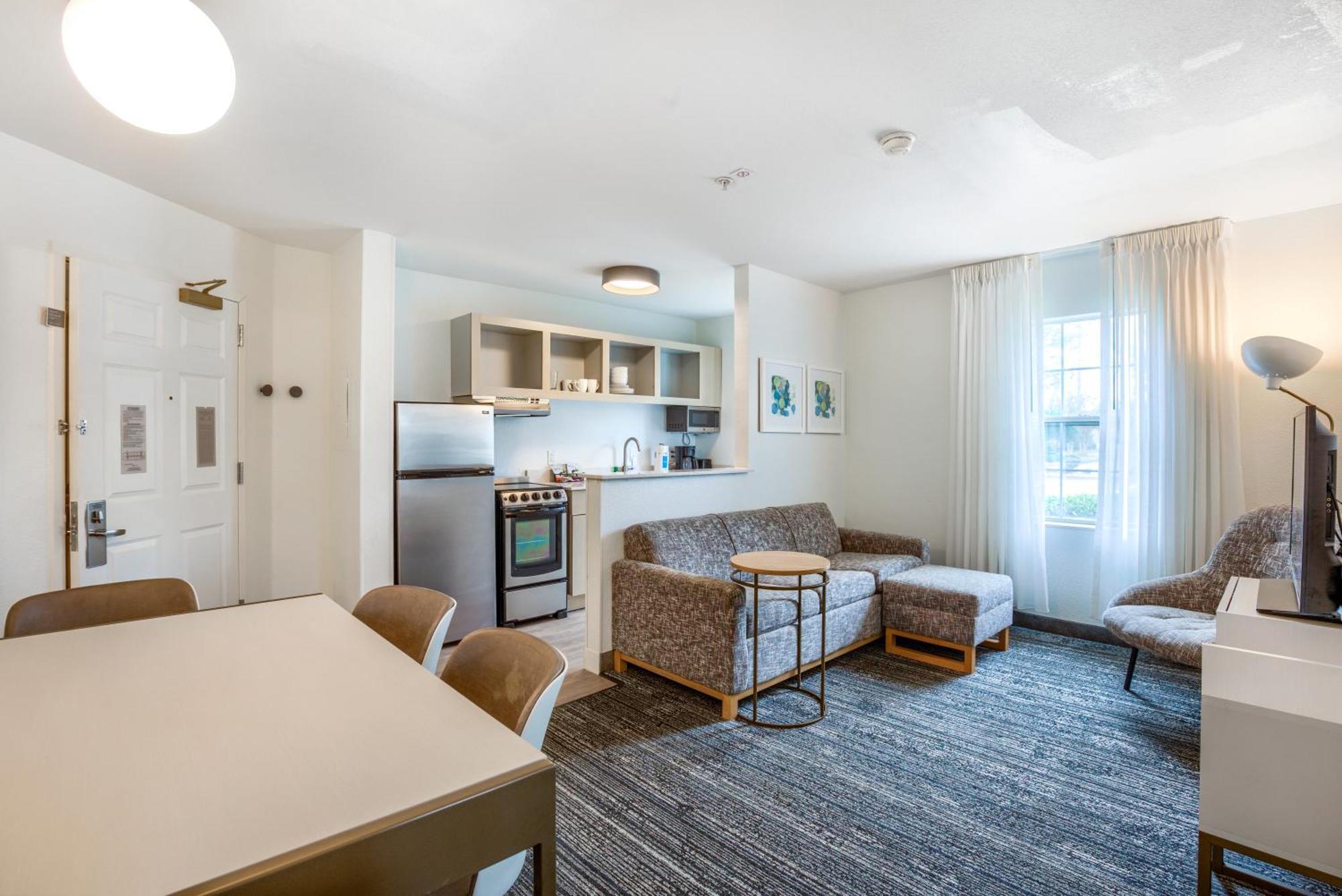 Towneplace Hotel 3*